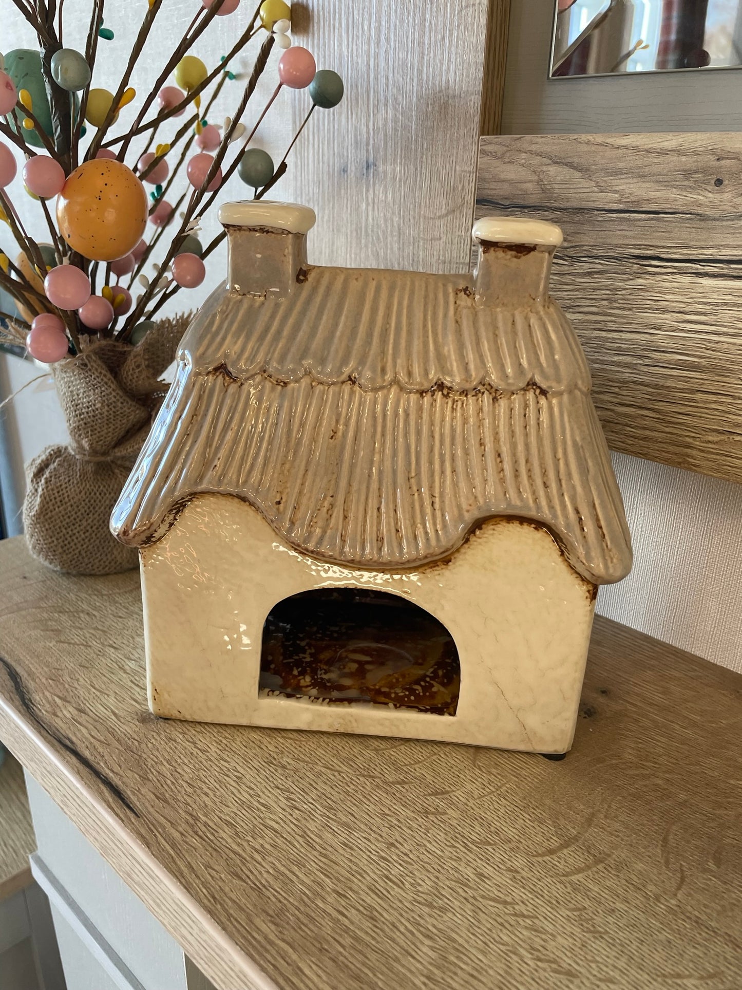 T-Light Country Cottage Candle Holder