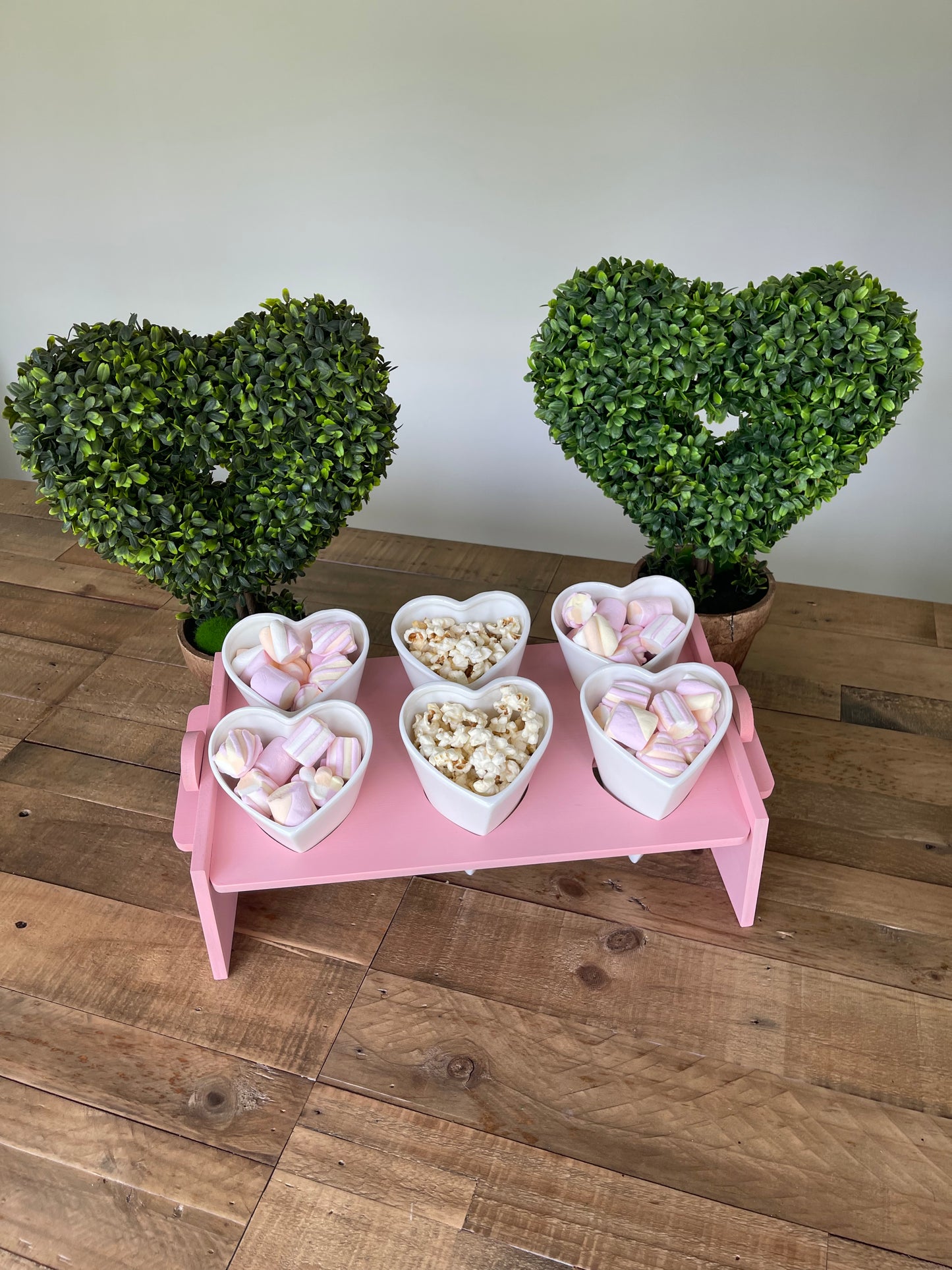 Large Love Heart Topiary Tree